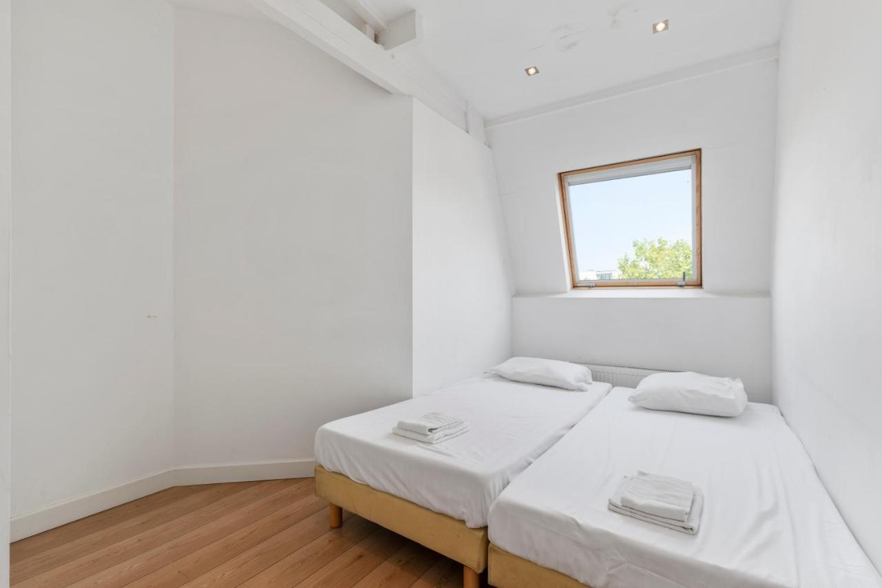 Penthouse Spacious Apartment With Canal View Amsterdam Bagian luar foto