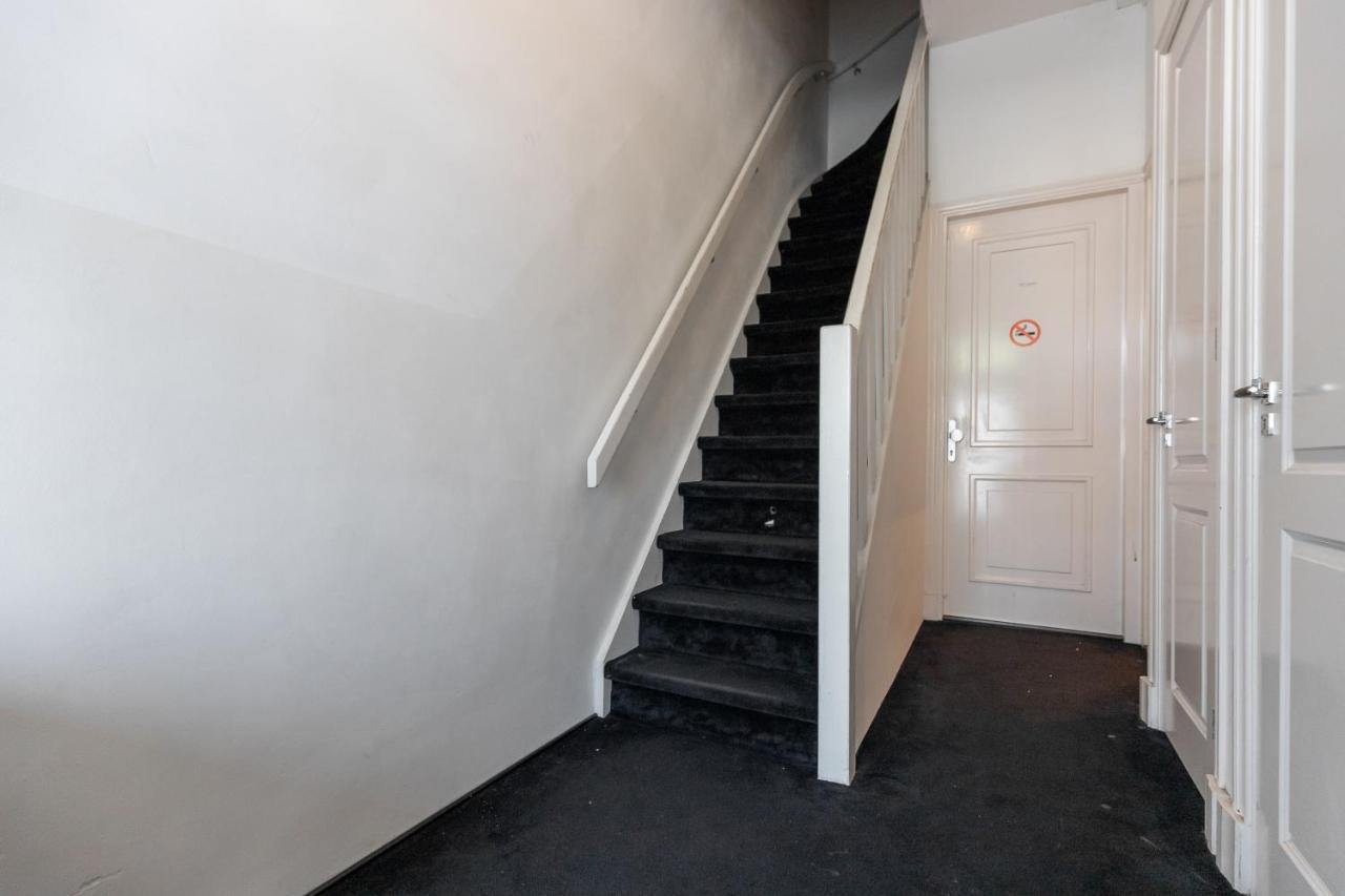 Penthouse Spacious Apartment With Canal View Amsterdam Bagian luar foto